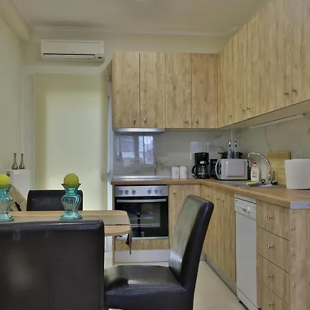 Antonis New Apartment's 1 *