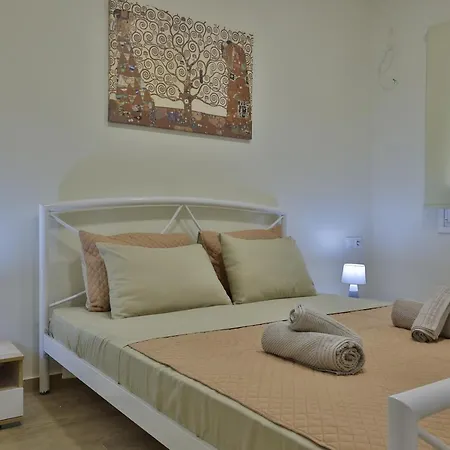 Apartment Antonis New Apartment's 1 *